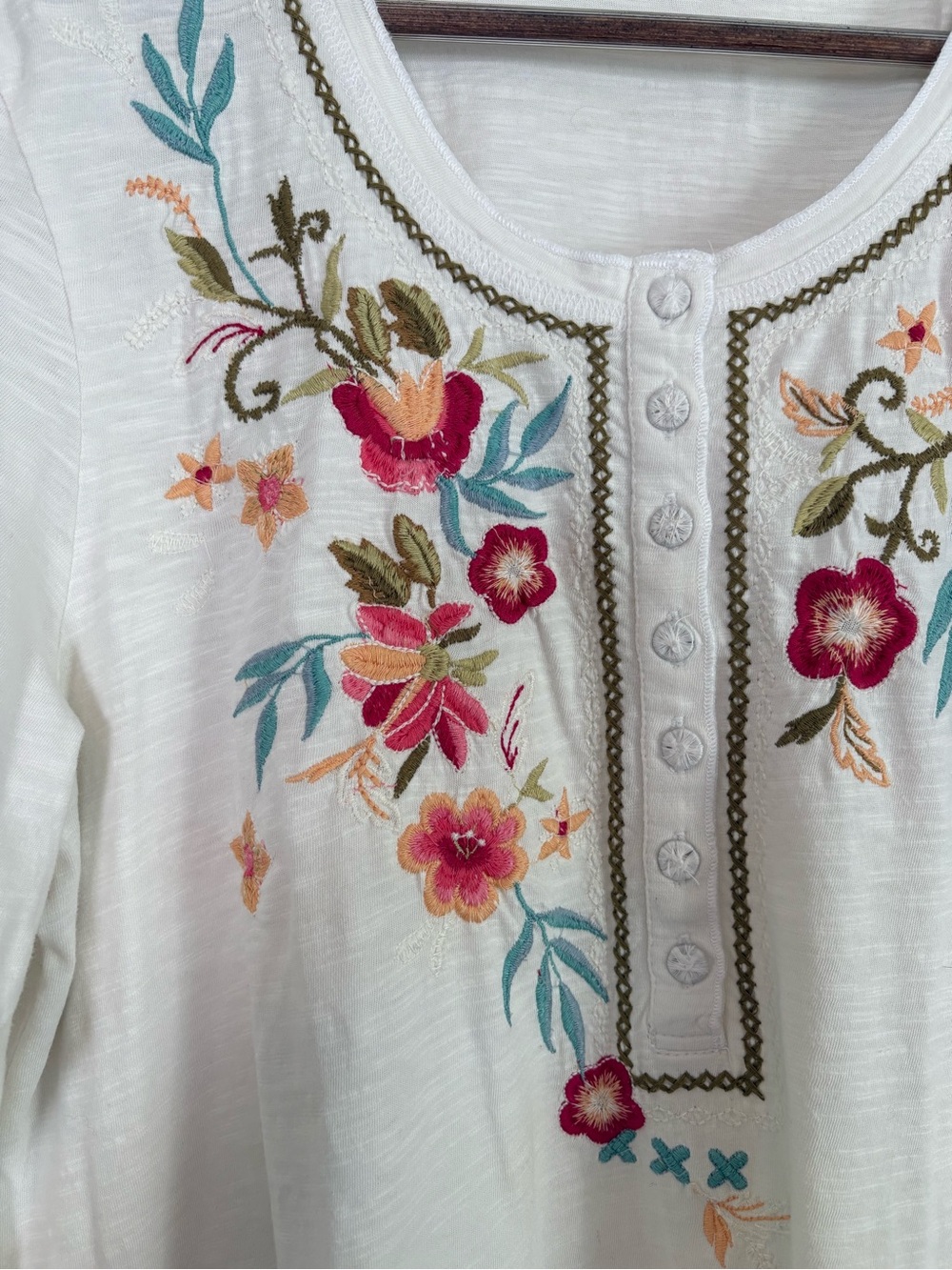 Sundance Floral Embroidered Boho 3/4 Sleeve Peasant Top. Large. Ivory Festival - Picture 3 of 11